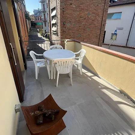 Terrazza Su Apartment *